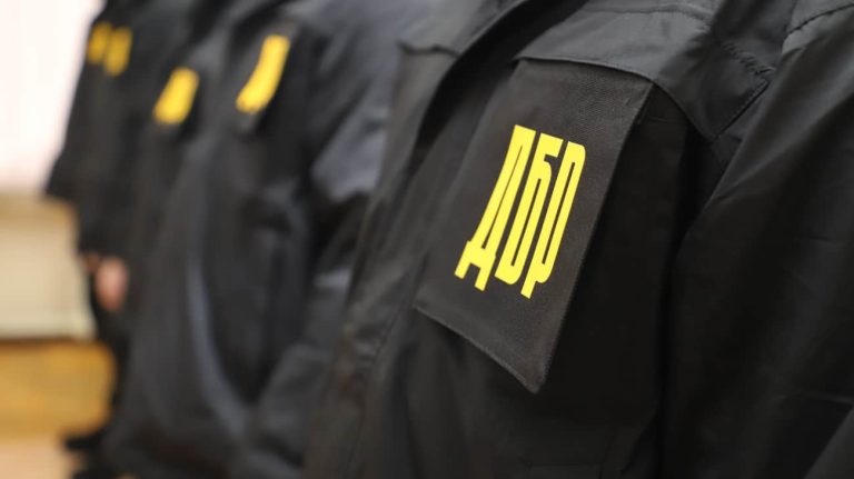 Справа Шабуніна: силовики обшукали квартиру загиблого пілота ”Джуса”