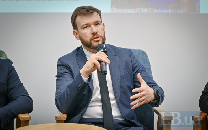 Зростає кількість людей для яких соціальні виплати є єдиним доходом