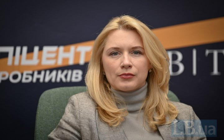 Служба зайнятості назвала галузі з попитом на фахівців 50