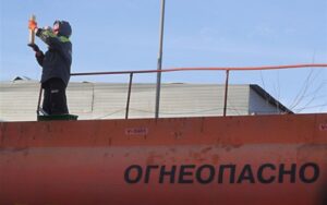 Країни Балтії закликають ЄС пришвидшити відмову від російської нафти новини LB.ua