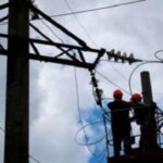 Через обстріли та негоду в регіонах України фіксують знеструмлення