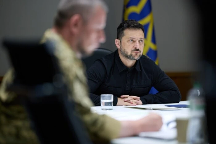 Зеленський зібрав бойових командирів і анонсував новий формат Ставки