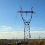 У пяти областях України знеструмлення через обстріли та негоду