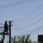 Через атаки РФ знеструмлення у восьми областях Укренерго